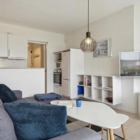 Apartment Bad, Lejl, 112 *